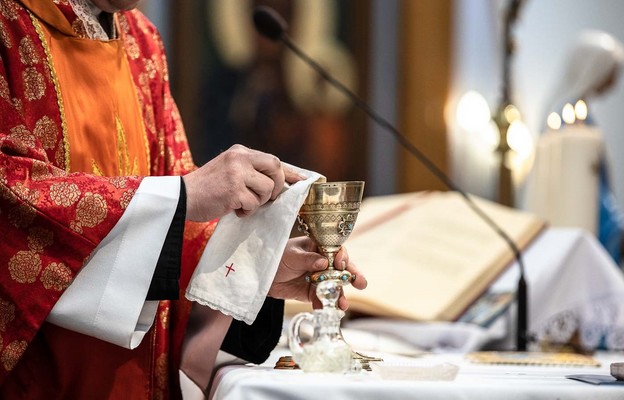 Eucharystia: istota i klucz - ks. prof. Szymik podsumowuje rok
