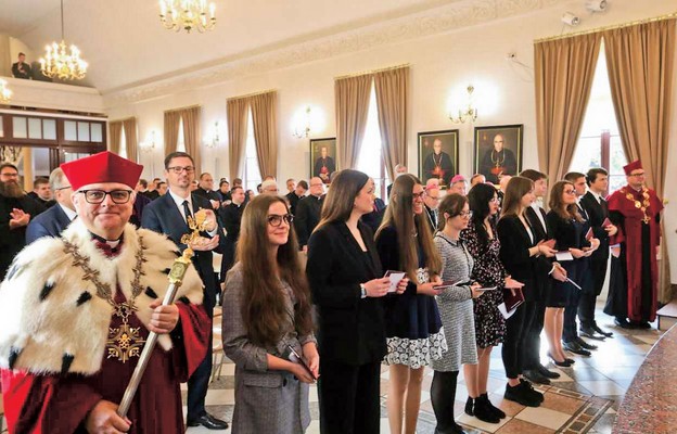 Inauguracja na uczelni