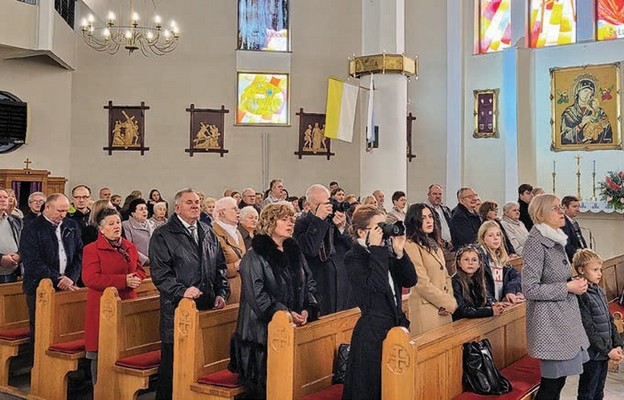 Czterdziesta rocznica parafii zgromadziła wielu wiernych