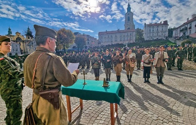 Nowi żołnierze złożyli przysięgę na przemyskim rynku