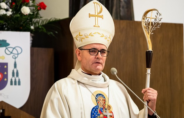 Bp Andrzej Przybylski