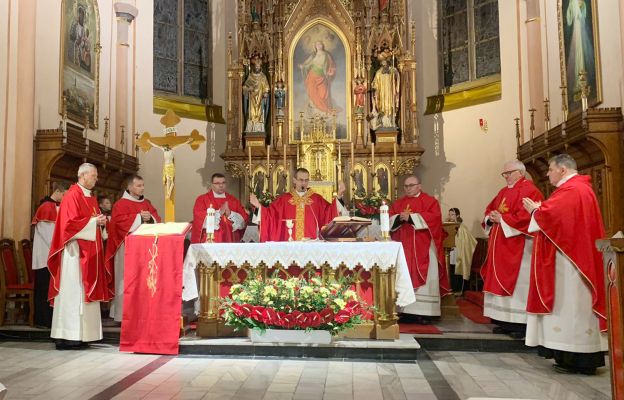 Msza św. odpustowa pod przewodnictwem biskupa pomocniczego archidiecezji wrocławskiej