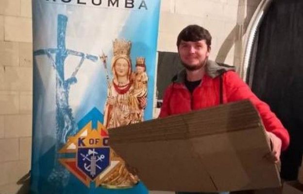Rycerze Kolumba, wspólnie z wolontariuszami z Ludźmierza i okolicy, przygotowali 2100 paczek dla potrzebujących na Ukrainie! 