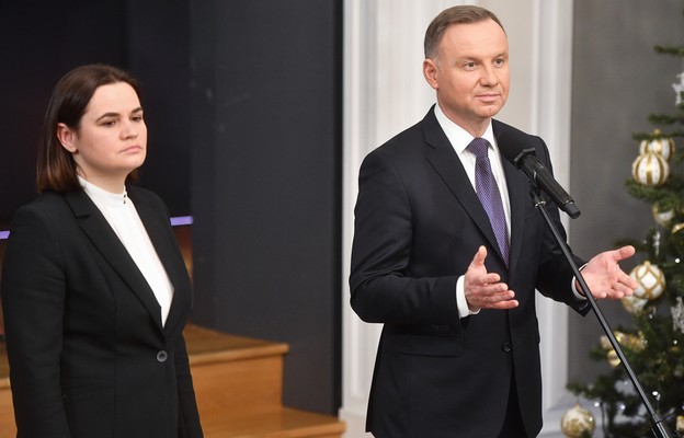 Prezydent RP Andrzej Duda i liderka białoruskiej opozycji demokratycznej Swiatłana Cichanouska.