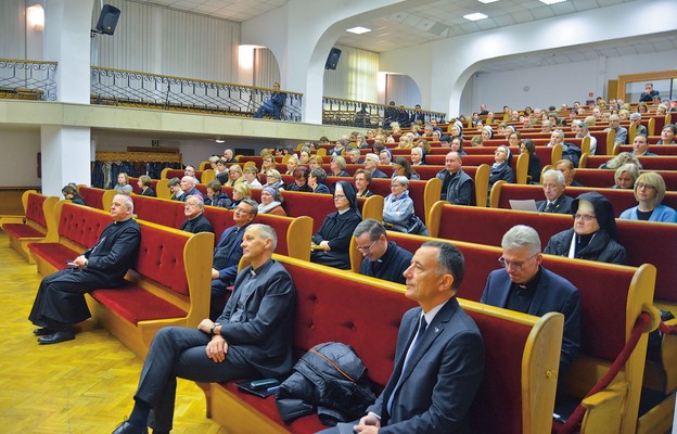 Sympozjum cieszyło sie dużym zainteresowaniem