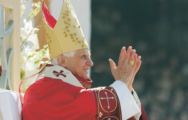 O. Lombardi: czy Benedykt XVI niesie przesłanie na dzisiejsze czasy?