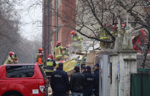 Wybuch gazu w Katowicach - rodzina wikariusza ks. Piotra Ucińskiego jest w szpitalu