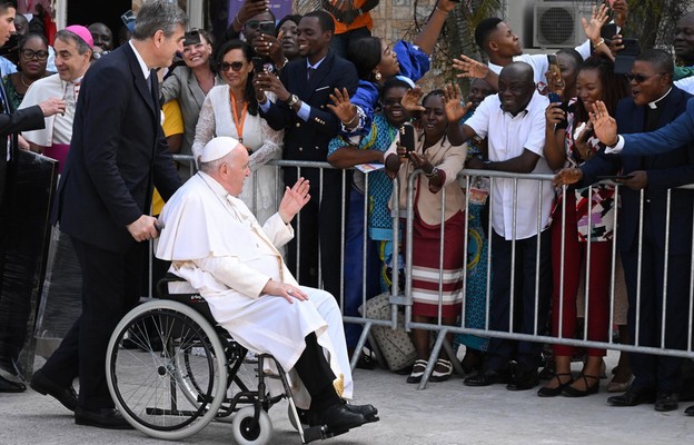 Papież pozdrawia mieszkańców Konga