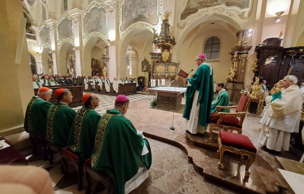 Praga: rozpoczęło się europejskie synodalne zgromadzenie kontynentalne
