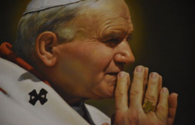 Obraz św. Jana Pawła II w kościele w Szewcach