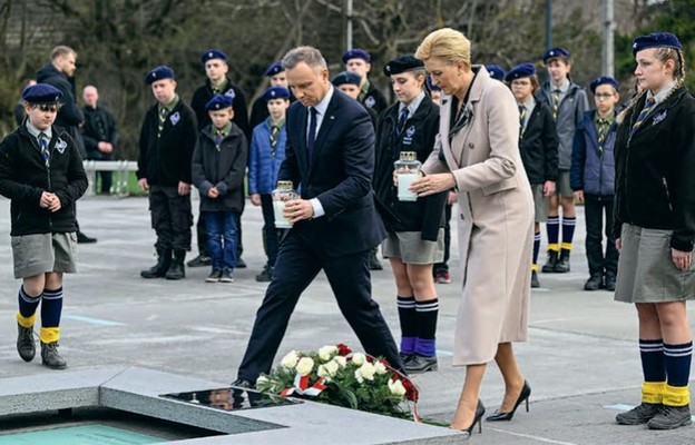 Prezydent RP Andrzej Duda wraz z małżonką przyjechali na Podkarpacie, aby wziąć udział  w obchodach Narodowego Dnia Pamięci Polaków ratujących Żydów podczas II wojny światowej