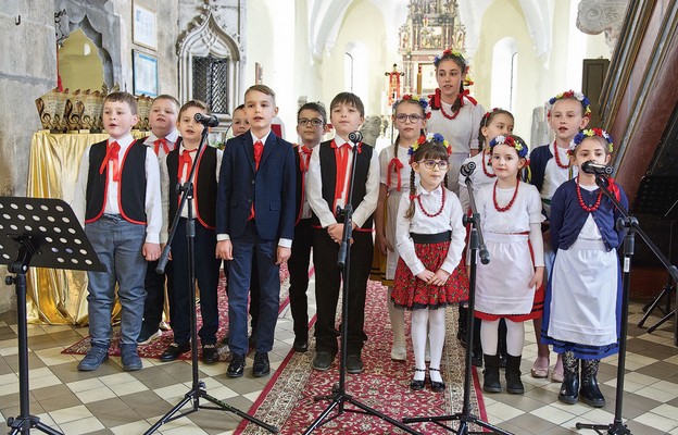 Podczas przeglądu prezentowali się i młodsi