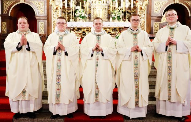 Neoprezbiterzy diecezji świdnickiej A.D. 2023