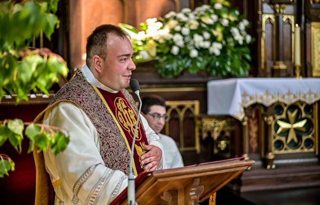 Po co zostałeś księdzem? Prowokacyjne pytanie na prymicjach w Strzegomiu