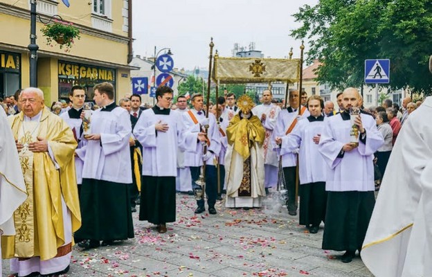 Procesja przeszła głównymi ulicami Rzeszowa