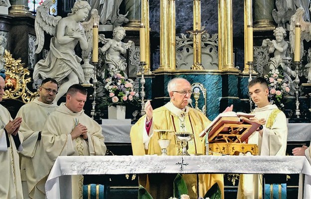 Eucharystii przewodniczył abp Wacław Depo