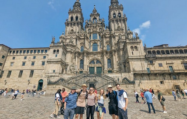 Pełni wiary, radości i zmęczenia doszliśmy do Santiago de Compostela