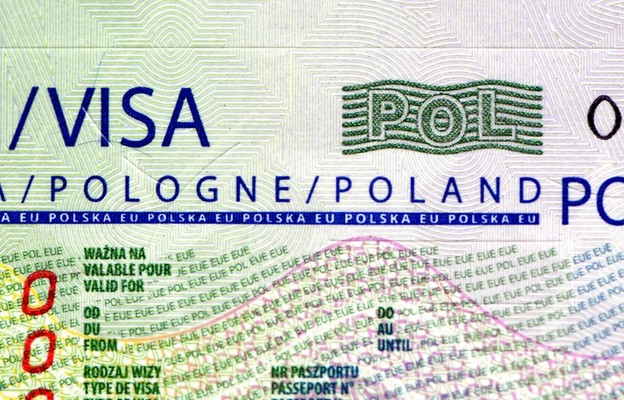 Co się dzieje z polskimi wizami?