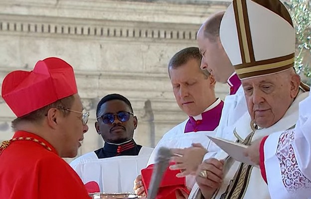 Watykan/Papież kreował nowych kardynałów, wśród nich Grzegorza Rysia