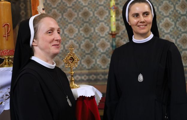 S. Weronika – przełożona i s. Nikodema – katechetka 