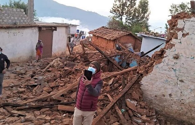 Nepal: Liczne ofiary śmiertelne trzęsienia ziemi
