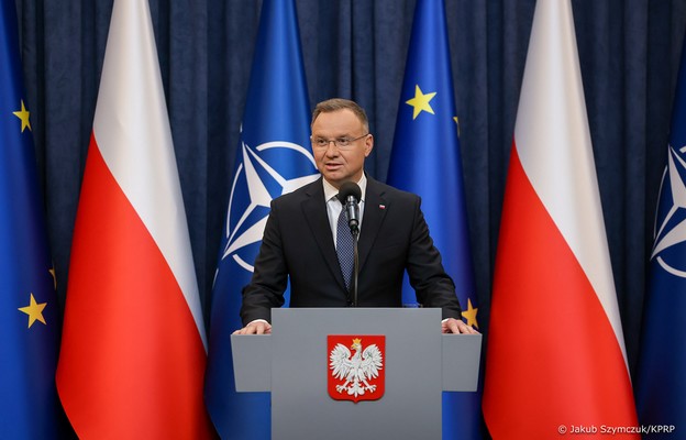 Prezydent Duda dla CNBC: Rosja może być w stanie zaatakować NATO już w 2026-27 r.