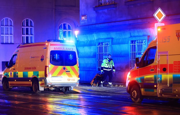 Prezydent złożył kondolencje rodzinom i bliskim ofiar strzelaniny na Uniwersytecie Karola w Pradze