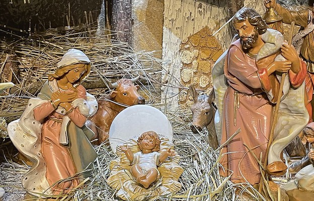 Scena Bożego Narodzenia z katedralnej szopki