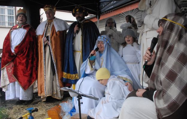 W tym roku hołd Jezusowi oddano wspólnie w parafii św. Jadwigi w Leśnicy.