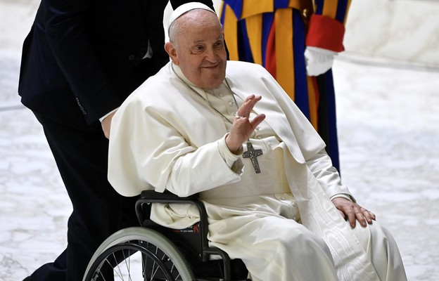 Papież do młodych: Carlo Acutis jest przykładem życia łaskami chrztu i bierzmowania
