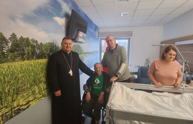 bp Adrian Put odwiedził też chorych w nowym głogowskim hospicjum, którego otwarcia dokonano pod koniec stycznia tego roku