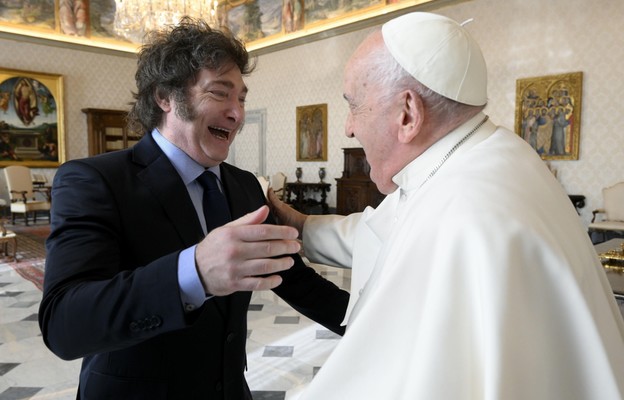 Watykan: długa rozmowa papieża Franciszka z prezydentem Argentyny
