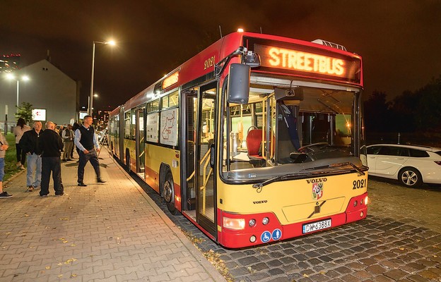 Streetbus na ulicach Wrocławia