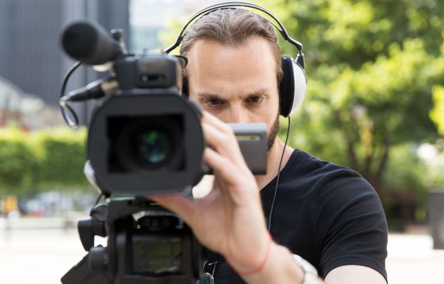 Szkolenie skierowane jest do wszystkich fotografów i operatorów sprzętu audiowizualnego