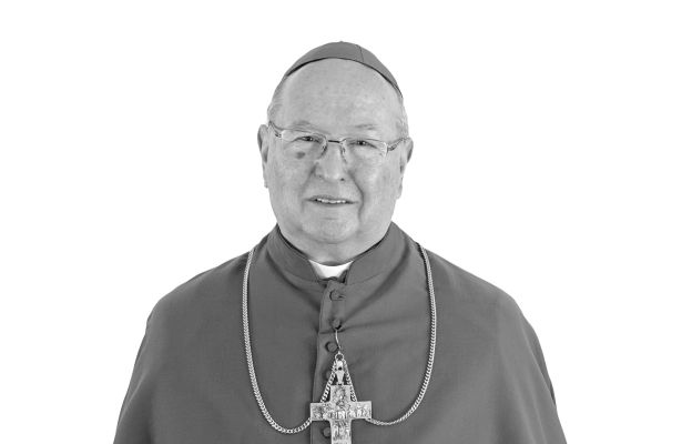 Śp. bp Piotr Krupa