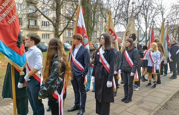 Łódzka młodzież chce pamiętać ważne osoby i wydarzenia