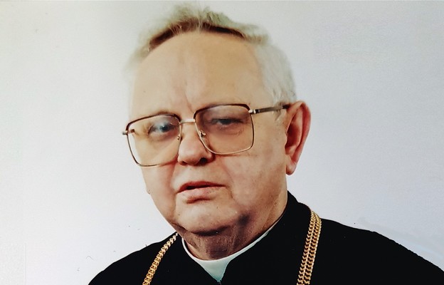 Śp. ks. kan. Zbigniew Latosi