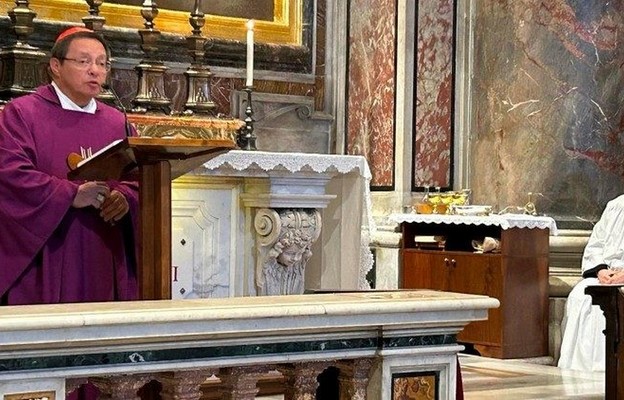Kard. Ryś przy grobie św. Jana Pawła II: Bożych dzieł nie nazywajmy szatańskimi