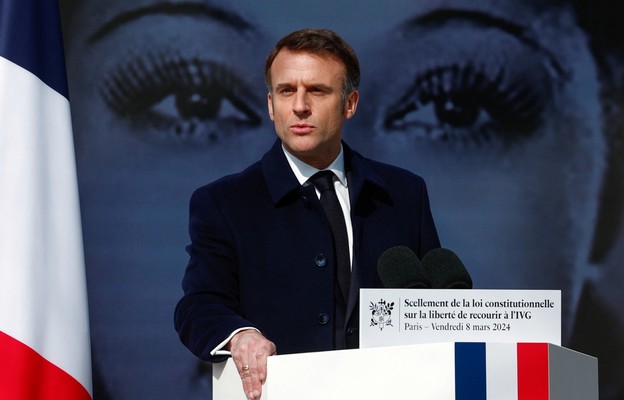 France : le président Macron annonce un projet de loi sur l’euthanasie