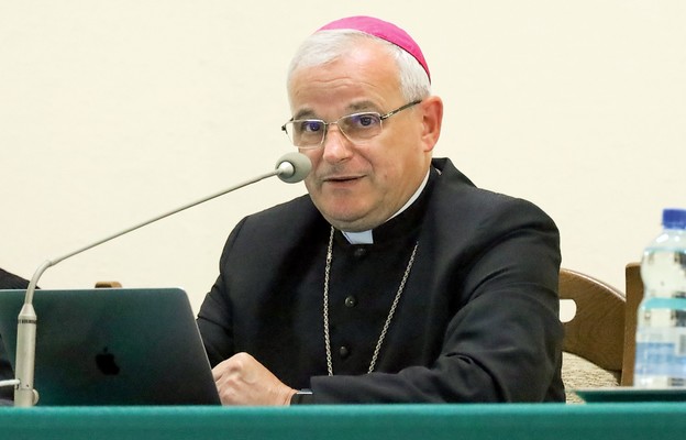 Bp Marek Mendyk jest biskupem świdnickim od 23 kwietnia 2020 r.