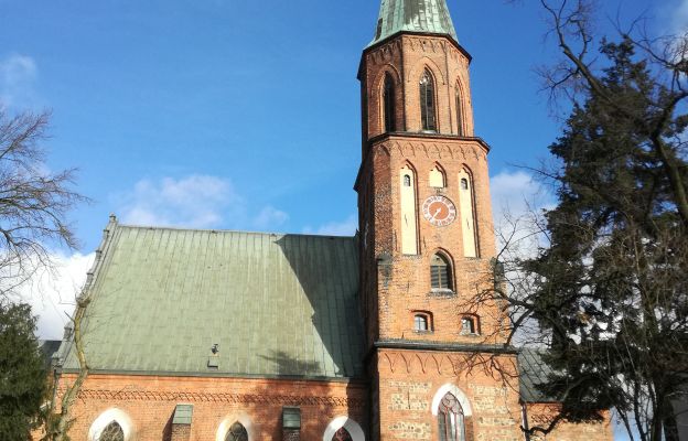 Sulechów - kościół pw. Podwyższenia Krzyża Świętego