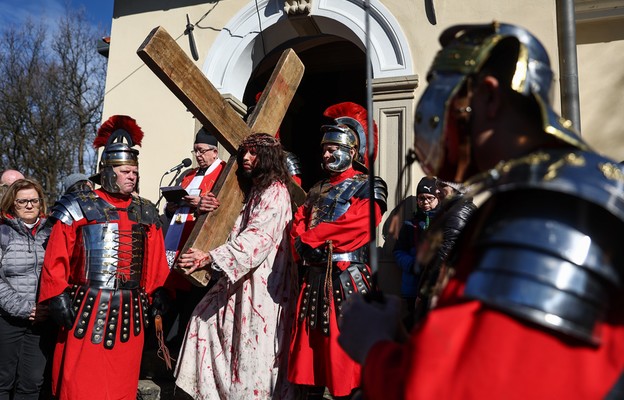 Kalwaria Zebrzydowska, 29.03.2024. Wielki Piątek. Misterium Męki Pańskiej w Kalwarii Zebrzydowskiej