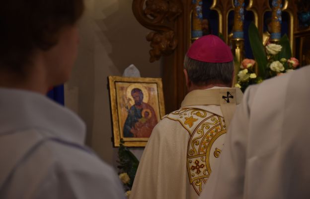 Poświęcenie ikony św. Józefa przez abp. Józefa Kupnego, metropolitę wrocławskiego