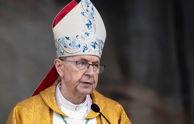 Abp Gądecki: kapłaństwo to nie jest fach, który można rzucić i zamienić na inny