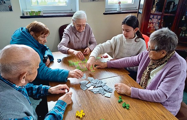 „Carcassonne” świetnie się sprawdza jako gra łącząca pokolenia