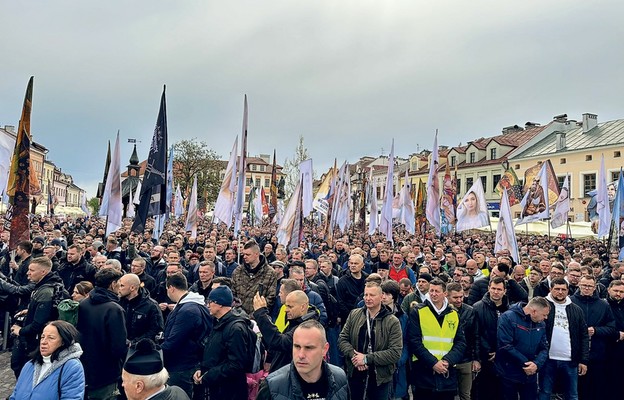 W spotkaniu w Rzeszowie wzięło udział ponad 7 tys. mężczyzn