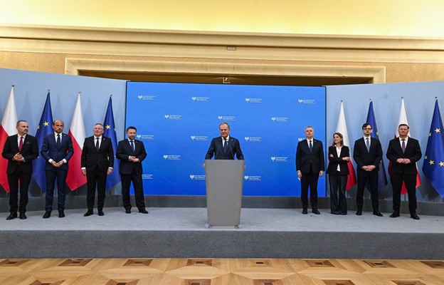 Premier: nowymi ministrami Hanna Wróblewska, Krzysztof Paszyk, Jakub Jaworowski i Tomasz Siemoniak