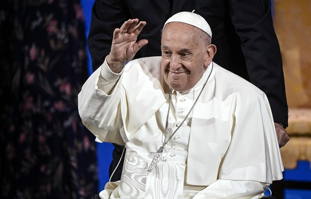 Papież: edukujmy młodych do stawiania czoła wyzwaniom i wzrostu solidarności