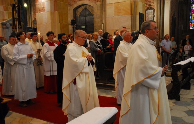 Eucharystia na zakończenie II Kongresu Wieczystej Adoracji