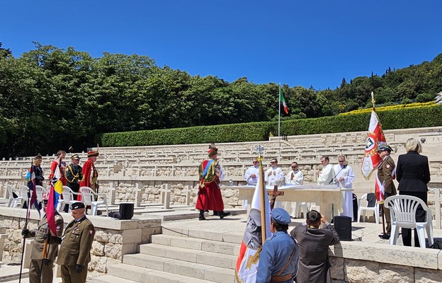 Rozpoczęły się uroczystości upamiętnienia 80. rocznicy bitwy o Monte Cassino